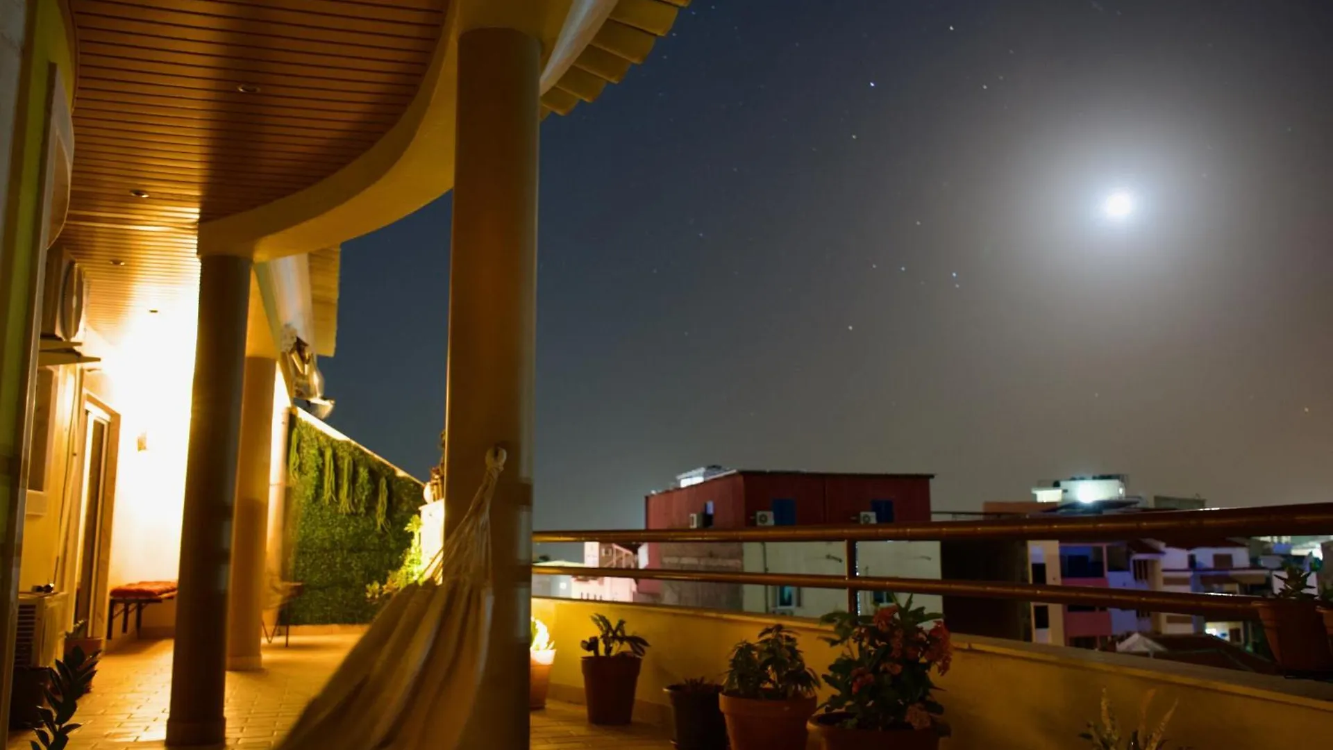 Spacious Penthouse With Bbq And Views Praia 0*,