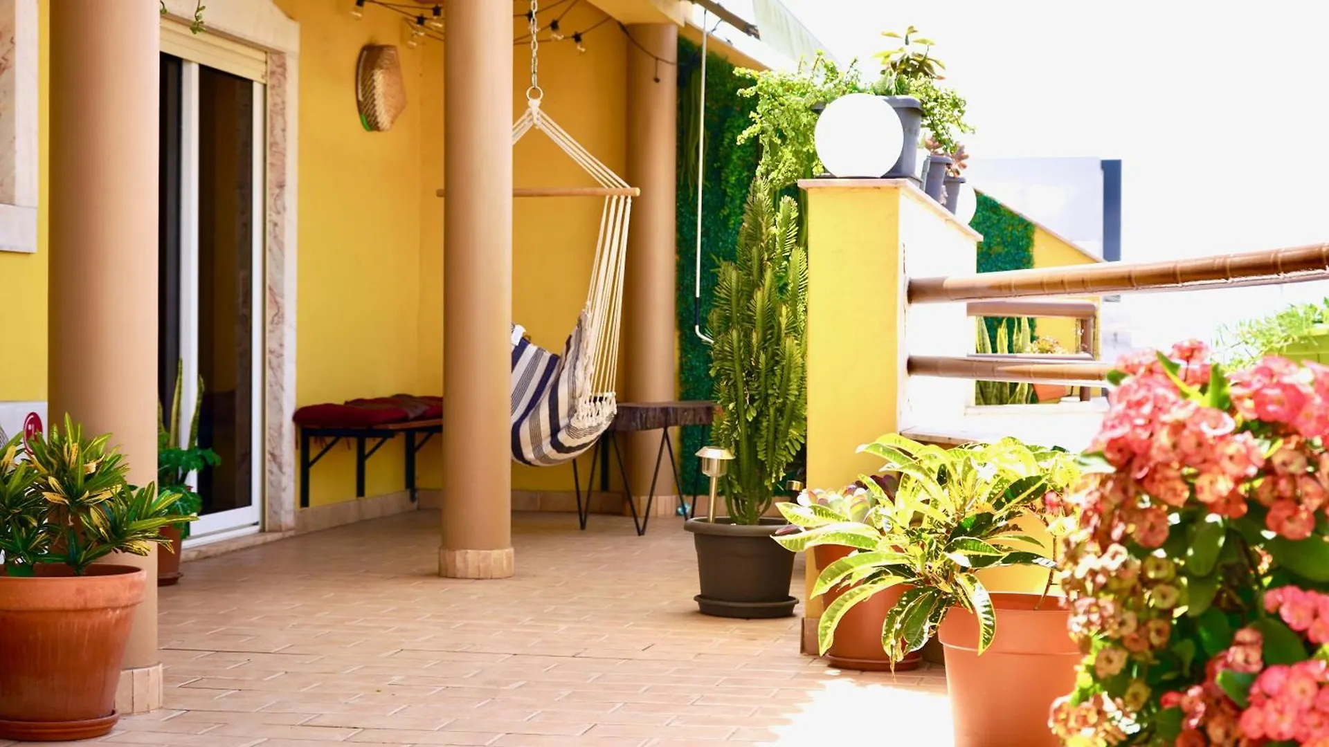Spacious Penthouse With Bbq And Views Praia