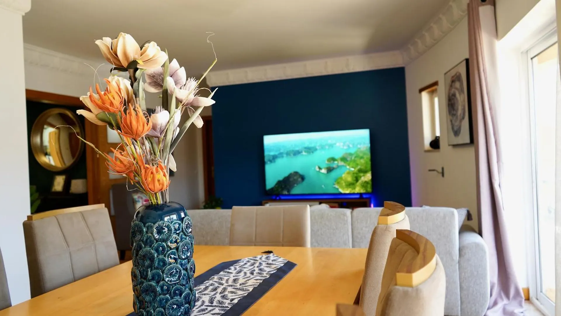 Spacious Penthouse With Bbq And Views Praia Apartment